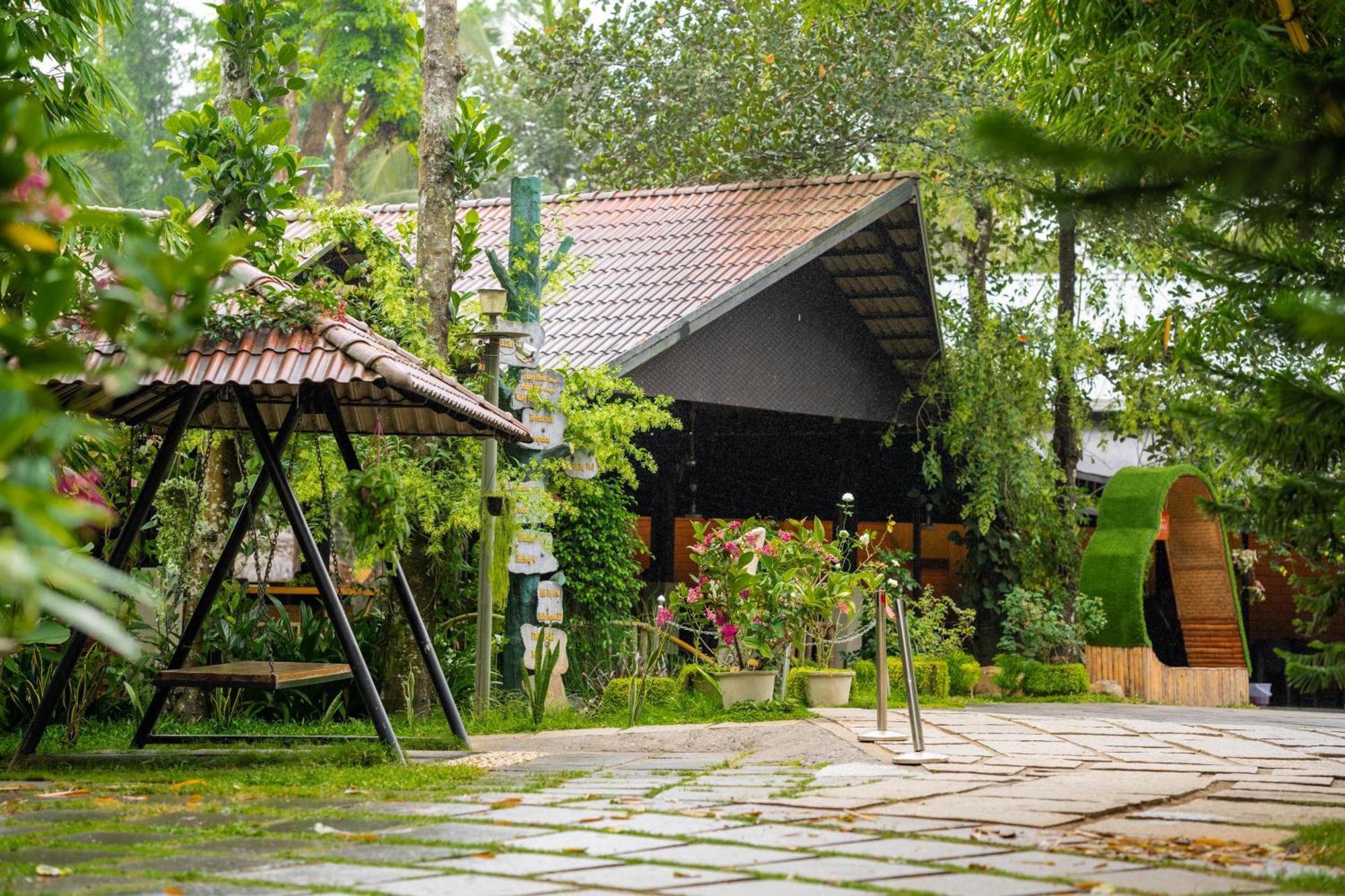 Kuruva Island Resort And Spa - By KABINI BREEZE, Wayanad Mananthavady Dış mekan fotoğraf