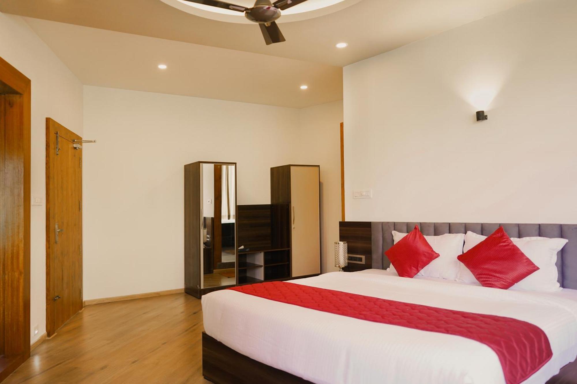 Kuruva Island Resort And Spa - By KABINI BREEZE, Wayanad Mananthavady Dış mekan fotoğraf